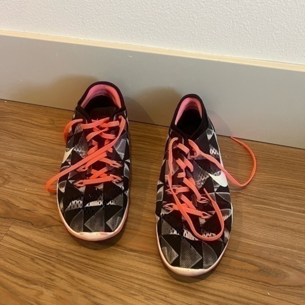 Nike women shoes size 8